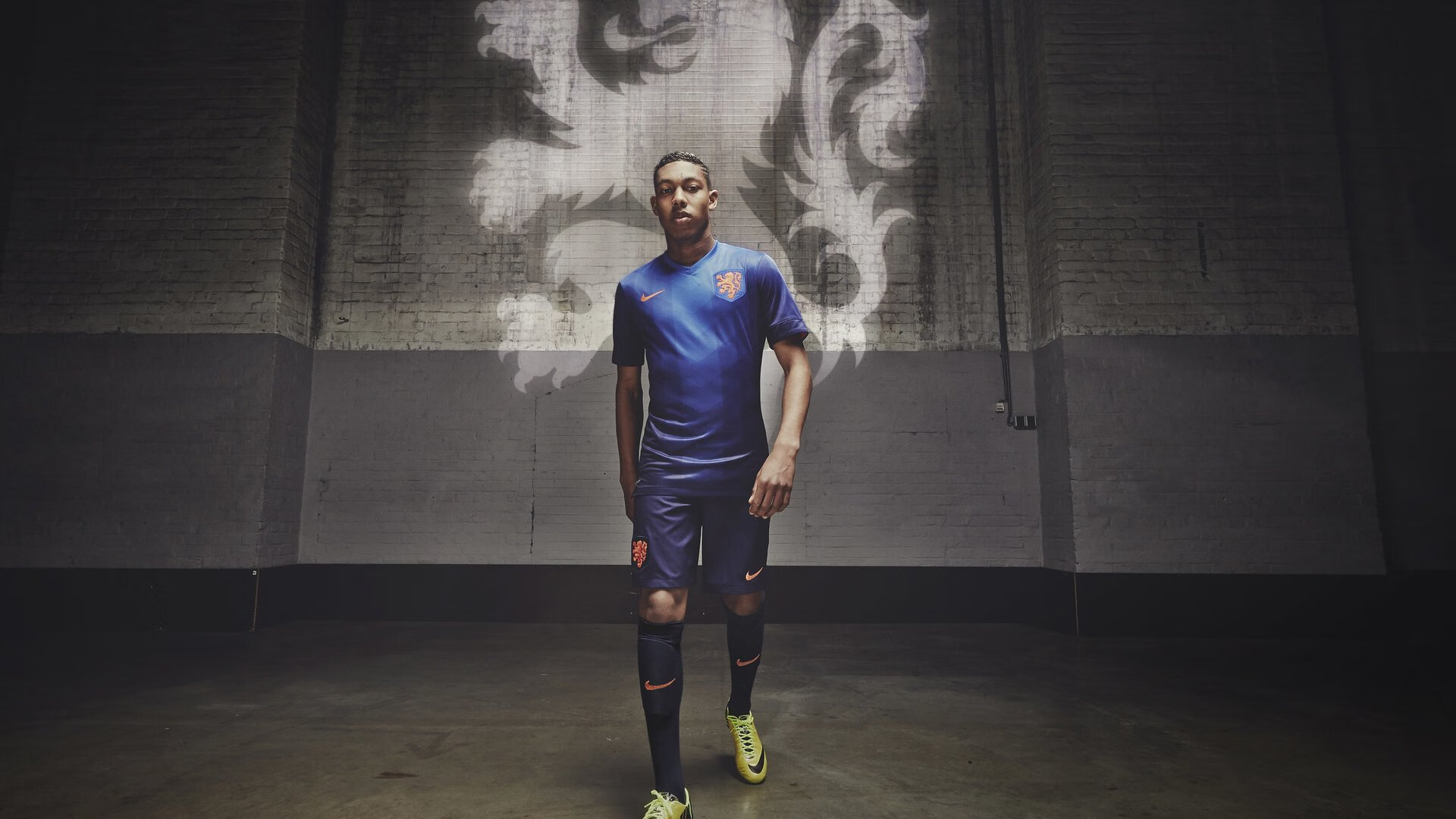 FaZe开启LOL直播系列挑战赛，英雄联盟faker直播